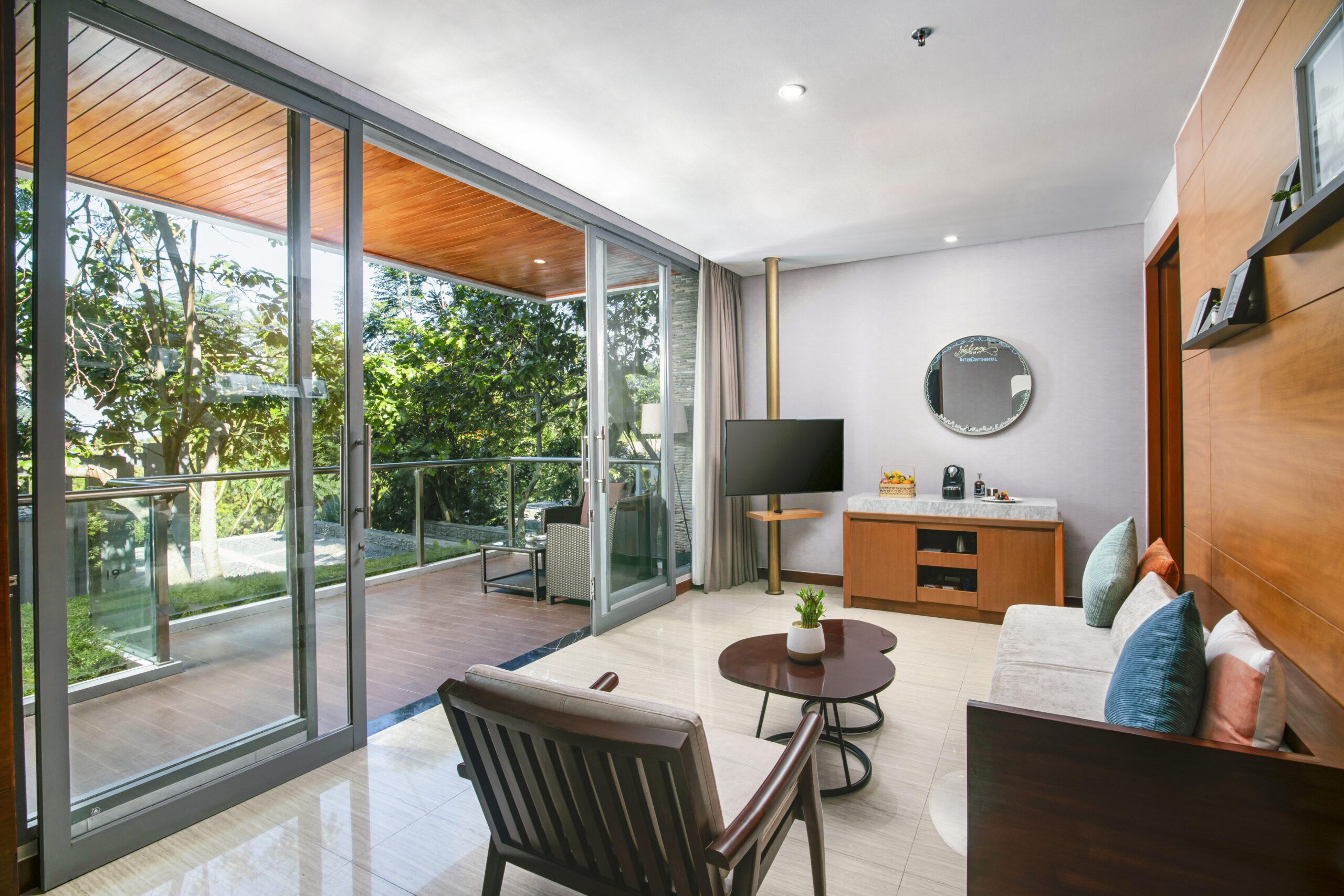 INTERCONTINENTAL BANDUNG DAGO PAKAR