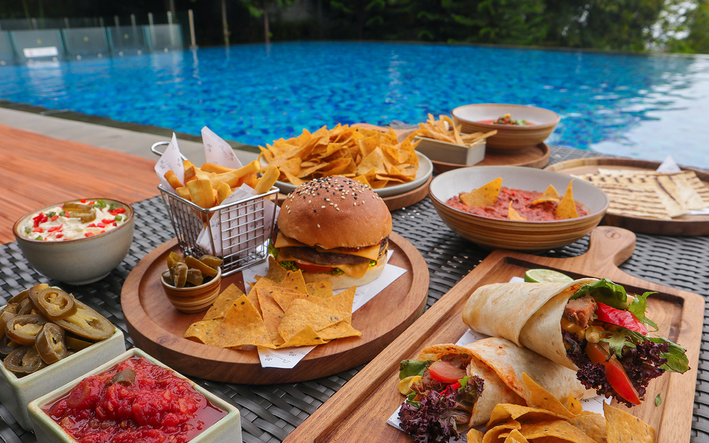 INTERCONTINENTAL BANDUNG DAGO PAKAR