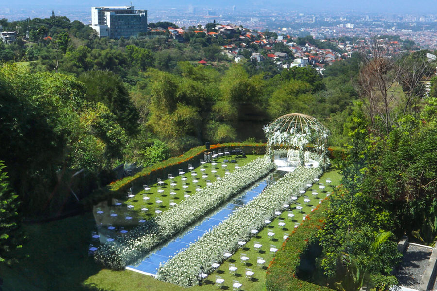 INTERCONTINENTAL BANDUNG DAGO PAKAR