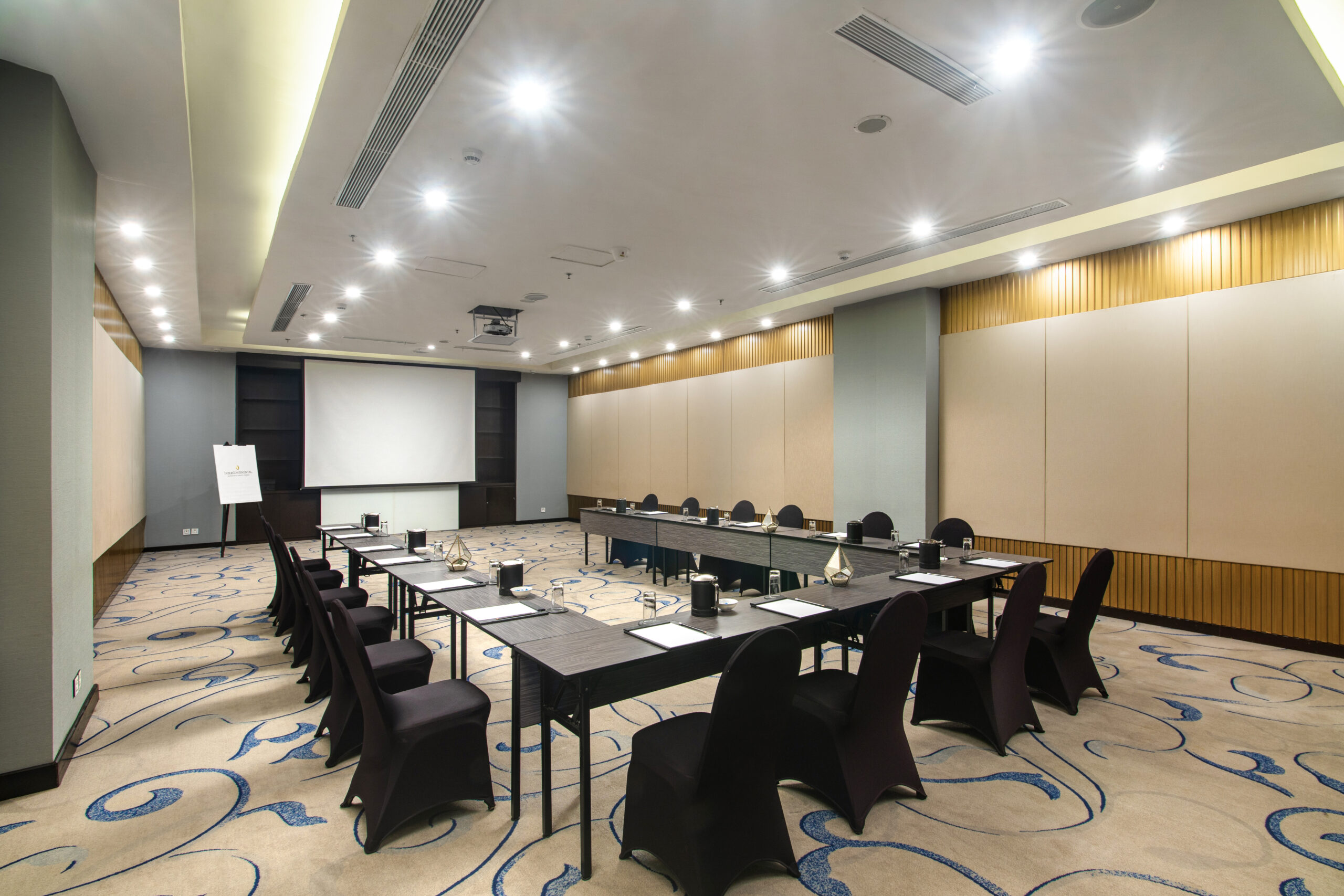 INTERCONTINENTAL BANDUNG DAGO PAKAR