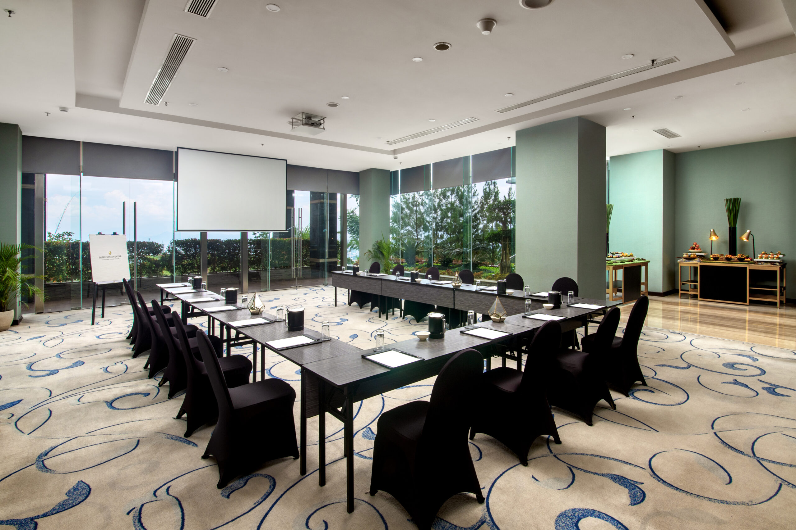 INTERCONTINENTAL BANDUNG DAGO PAKAR