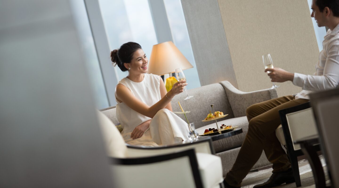 Many Club InterContinental Lounge benefits including complimentary afternoon tea and free flow evening cocktail